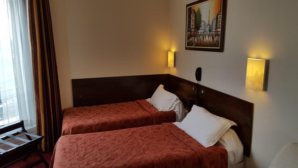 Les Deux Gares Hotel París