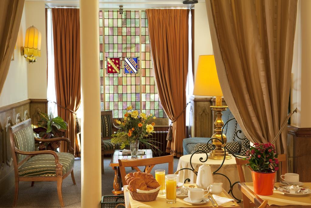 Les Deux Gares 4* París